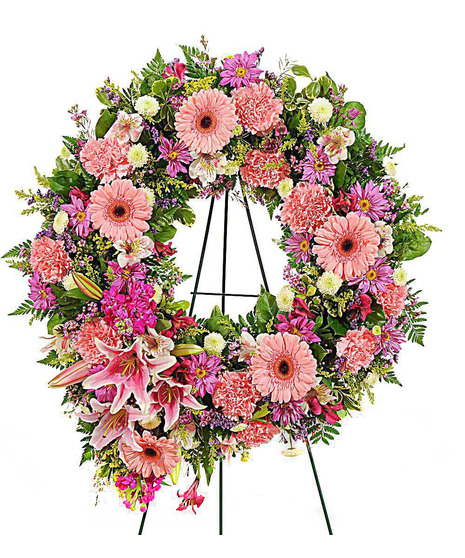 Traditional Mix Open Wreath Display