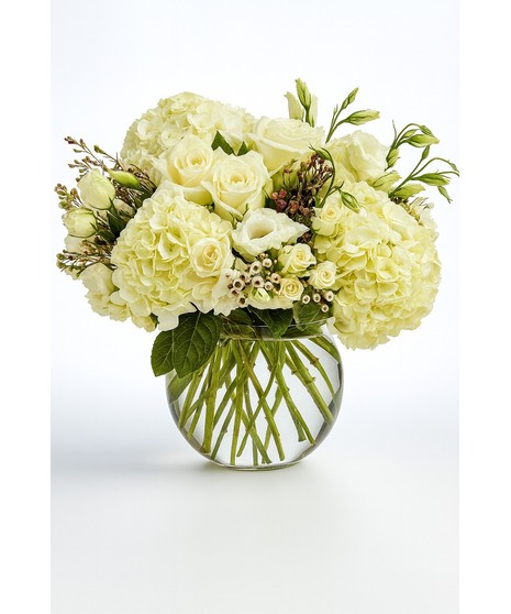 Ivory Bliss Centerpiece